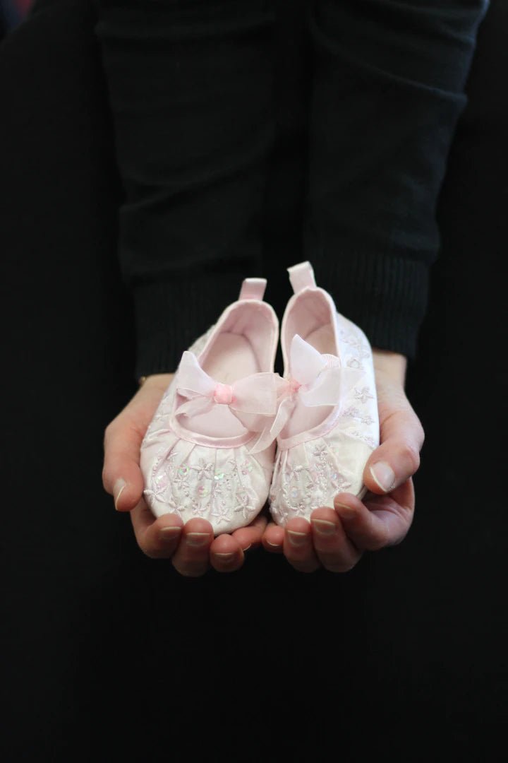 Soft and Elegant Christening Slips for Memorable Occasions - Oli Prik Copenhagen